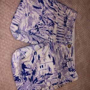 Lilly Pulitzer Callahan shorts  Size 00  EUC